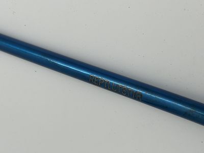 Hovedbilde Slangekrok 60cm blå metalikk