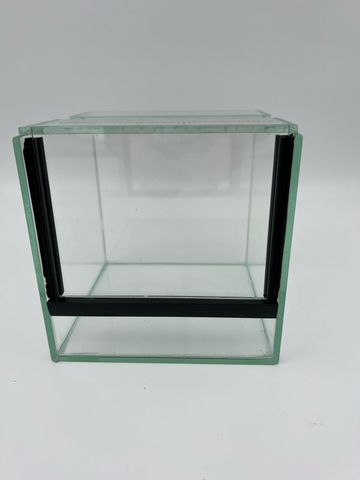 Hovedbilde Glass terrarie med giljotin 20x20x20cm