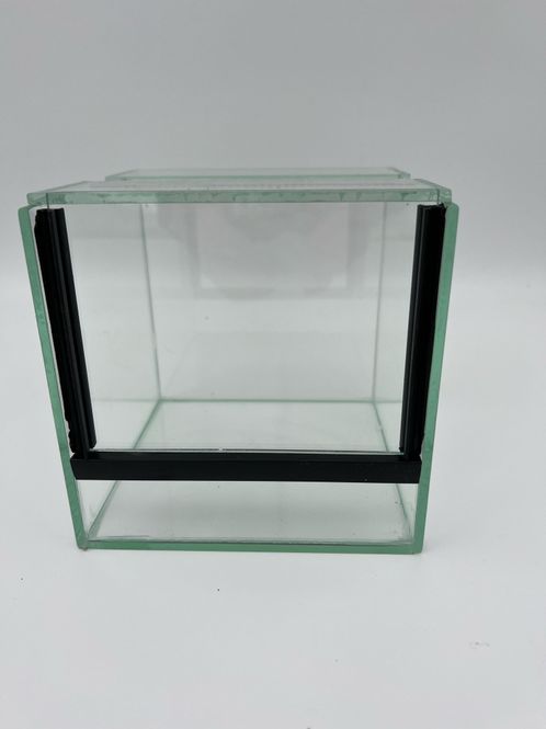 Hovedbilde Glass terrarie med giljotin 20x20x20cm